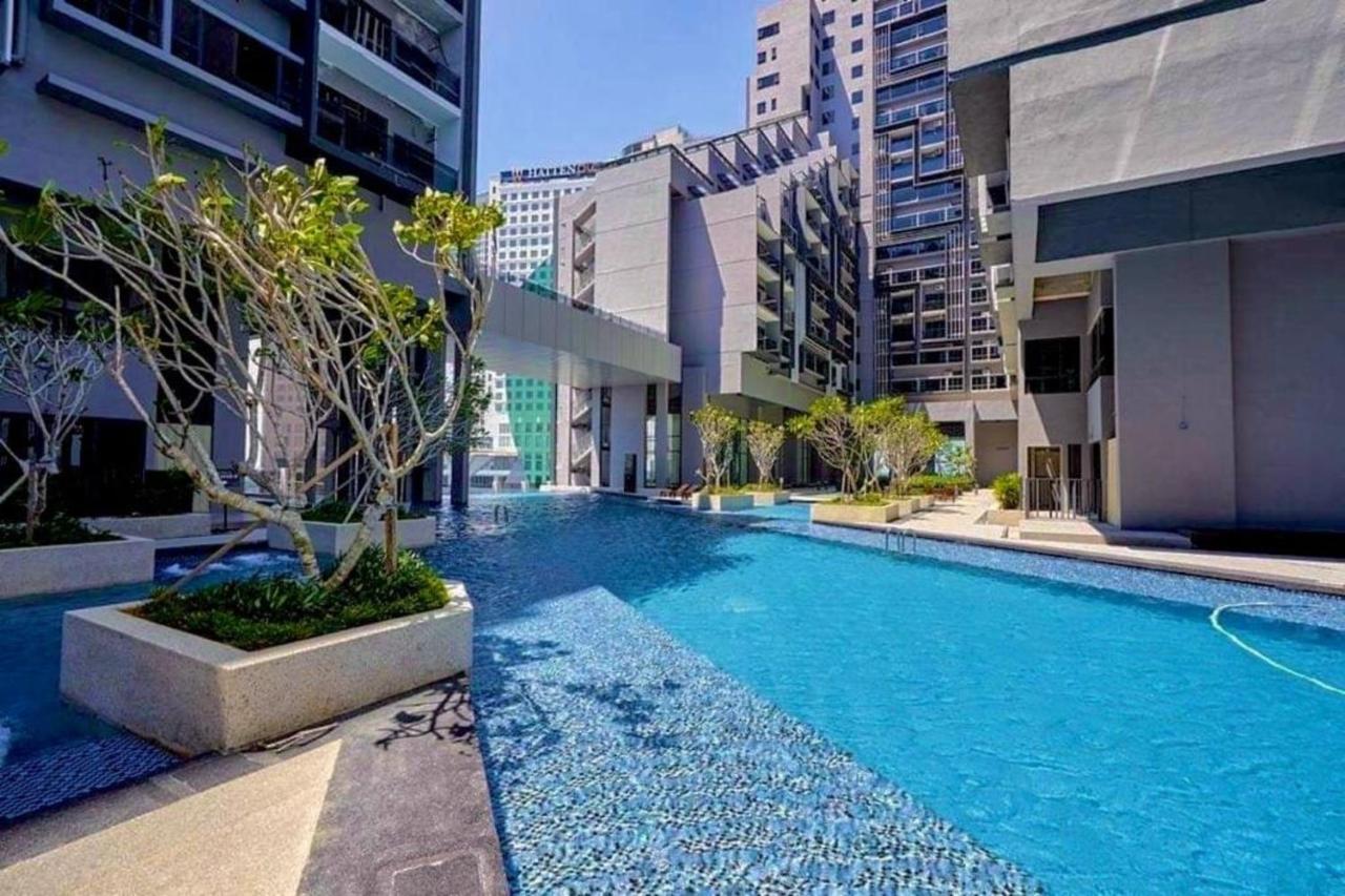 Imperio.Res - Cityview - 10 Min To Jonker - 6Pax Malacca Exterior photo